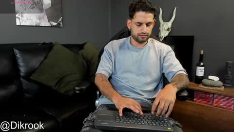 Snapshot of davevilboy chatting on 01.29.25 Daves online show from 01.29.25