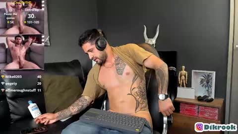 Snapshot of davevilboy chatting on 02.17.25 Daves online show from 02.17.25