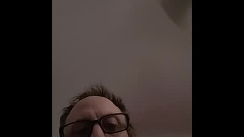 Snapshot of david1982yesyes chatting on 03.03.26 david1982yesyes online show from 03.03.26