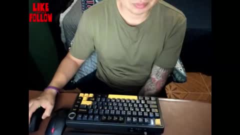 Snapshot of david_2789 chatting on 02.14.26 David online show from 02.14.26