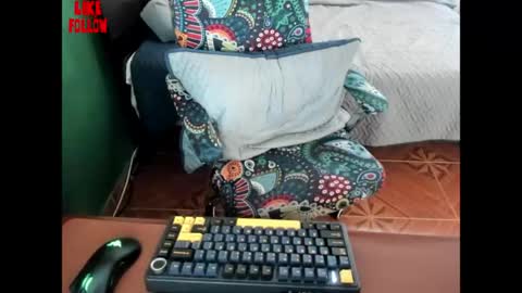 Snapshot of david_2789 chatting on 04.02.26 David online show from 04.02.26