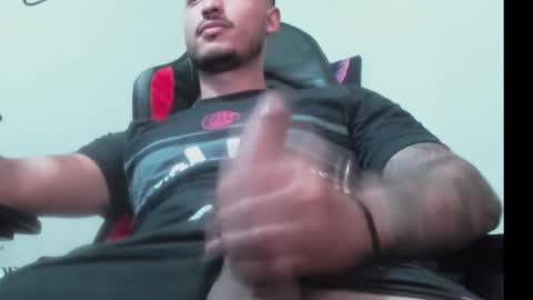 Snapshot of david__ox chatting on 02.16.25 david__ox online show from 02.16.25