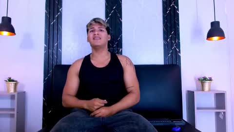 Snapshot of david_colins_ chatting on 03.28.26 david colins online show from 03.28.26