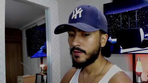 Hey im David that loves to explore and speak their fantasies. Very open talktative and nice. Feel free to chat with me online show from 02.15.25