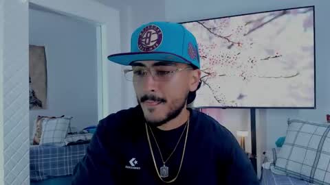 Hey im David that loves to explore and speak their fantasies. Very open talktative and nice. Feel free to chat with me online show from 03.18.26