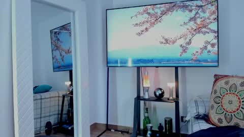 Hey im David that loves to explore and speak their fantasies. Very open talktative and nice. Feel free to chat with me online show from 05.08.26