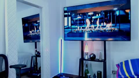 Hey im David that loves to explore and speak their fantasies. Very open talktative and nice. Feel free to chat with me online show from 05.13.26
