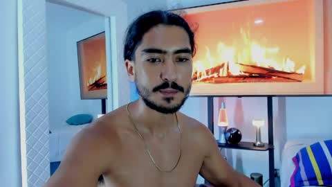 Hey im David that loves to explore and speak their fantasies. Very open talktative and nice. Feel free to chat with me online show from 06.02.26