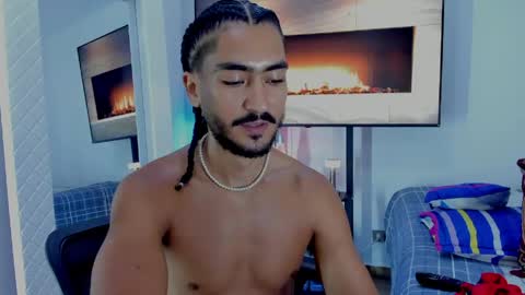 Hey im David that loves to explore and speak their fantasies. Very open talktative and nice. Feel free to chat with me online show from 06.09.26