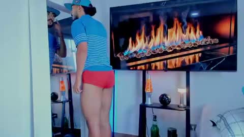 Hey im David that loves to explore and speak their fantasies. Very open talktative and nice. Feel free to chat with me online show from 07.11.26