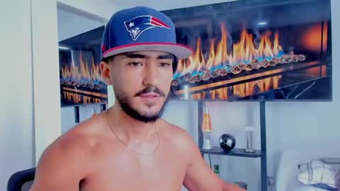 Hey im David that loves to explore and speak their fantasies. Very open talktative and nice. Feel free to chat with me online show from 07.12.26