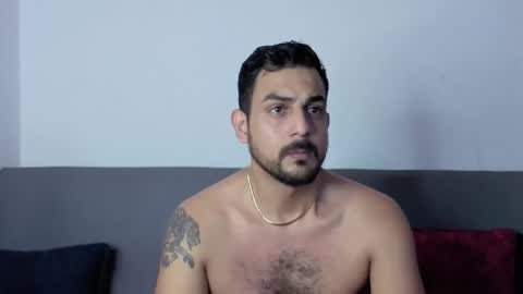 Snapshot of david_oliveira chatting on 11.17.25 JF oliveira online show from 11.17.25