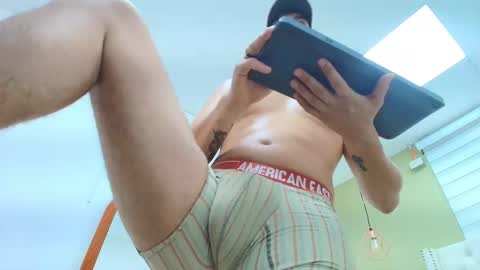 david_victoriaa online show from 11.29.25