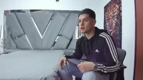 david_victoriaa online show from 08.04.26