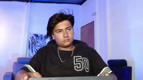 Snapshot of davidbless chatting on 01.25.25 David Bless online show from 01.25.25