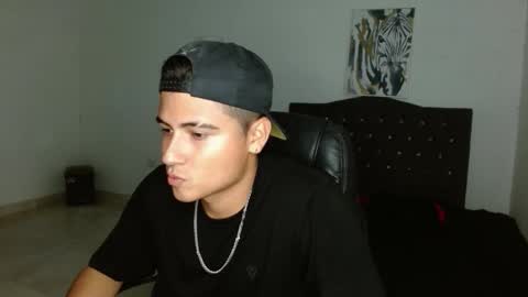 Snapshot of davidbless chatting on 09.25.25 David Bless online show from 09.25.25