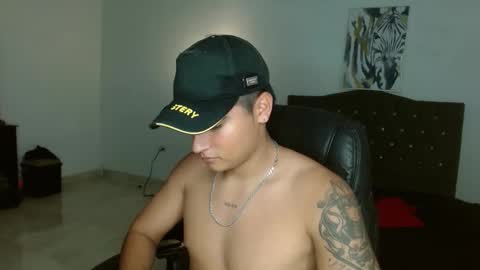 Snapshot of davidbless chatting on 10.01.25 David Bless online show from 10.01.25