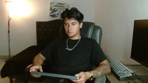 Snapshot of davidbless chatting on 03.07.26 David Bless online show from 03.07.26