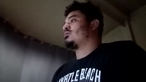 Snapshot of davidjose1995 chatting on 12.30.24 Juice cock online show from 12.30.24