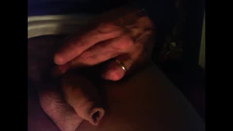 Snapshot of davidneedmore chatting on 01.01.25 davidneedmore online show from 01.01.25