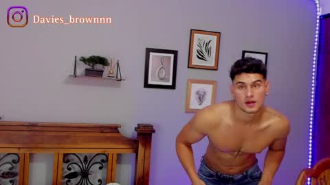 Davies brown    schedule 12pm to 5pm col time online show from 01.18.25