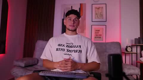 Davies brown    schedule 12pm to 5pm col time online show from 03.11.25