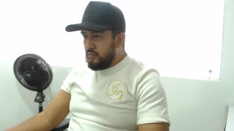 Snapshot of daviko07 chatting on 12.15.25 daviko07 online show from 12.15.25