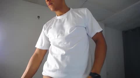 Snapshot of davisito7 chatting on 12.13.24 David Angel online show from 12.13.24