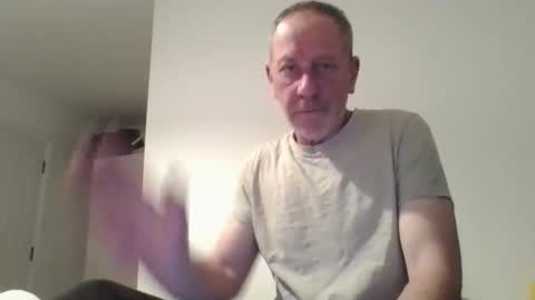 Snapshot of davyboi15 chatting on 04.02.26 davyboi15 online show from 04.02.26