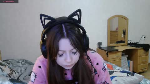 Alice online show from 10.14.25