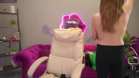 DawnGwin      Sasha online show from 03.16.26