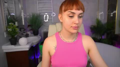 Snapshot of dawngwin chatting on 05.16.26 DawnGwin Sasha online show from 05.16.26