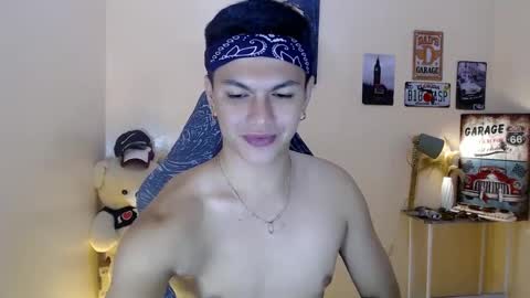 JC LOVER BOY online show from 02.04.25