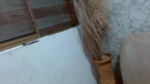 Day Kardashian online show from 12.05.25