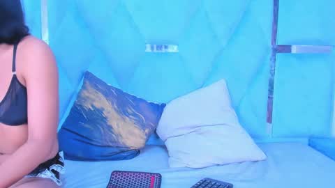 Snapshot of daylesandharry chatting on 09.19.25 daylesandharry online show from 09.19.25