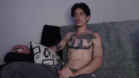 dazzayy online show from 10.13.25