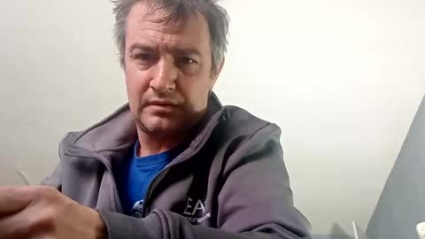 Snapshot of dazzill chatting on 01.23.25 Dazzill online show from 01.23.25