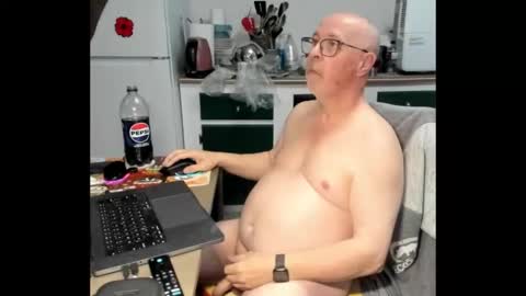 Snapshot of dbpit65 chatting on 02.21.26 Daniel online show from 02.21.26