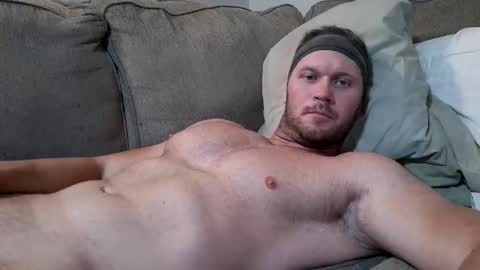 Snapshot of dbuzzard1221 chatting on 02.01.26 clgBaseBall online show from 02.01.26