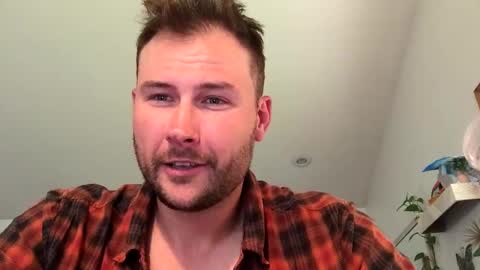 Snapshot of dconstruction chatting on 09.10.25 dconstruction online show from 09.10.25