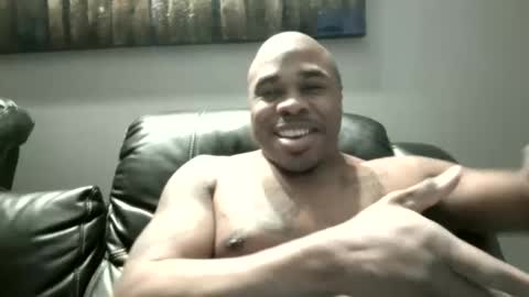 DCrush online show from 10.16.25