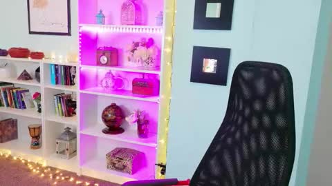 Shari online show from 02.06.26