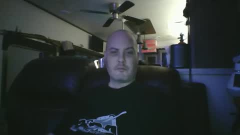 Snapshot of ddboobman chatting on 02.02.25 want girl to play with me online show from 02.02.25