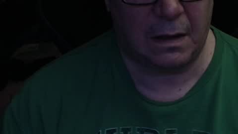 Snapshot of ddc444 chatting on 10.07.25 DC online show from 10.07.25