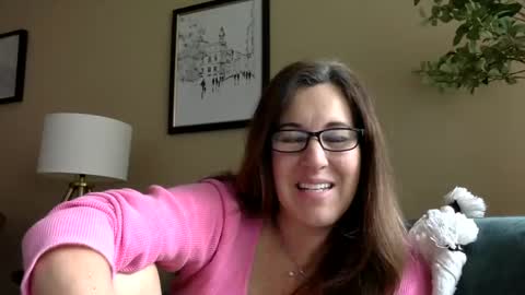 Snapshot of ddmolly chatting on 02.12.25 DDMolly online show from 02.12.25