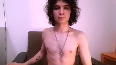 Snapshot of dean_raven chatting on 11.30.25 dean_raven online show from 11.30.25