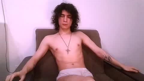 Snapshot of dean_raven chatting on 12.02.25 dean_raven online show from 12.02.25