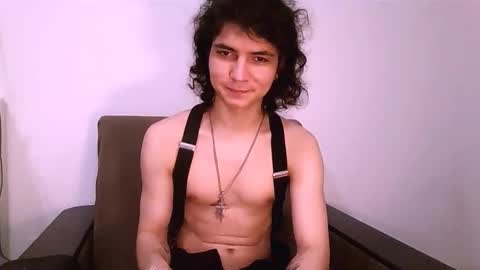 Snapshot of dean_raven chatting on 12.04.25 dean_raven online show from 12.04.25