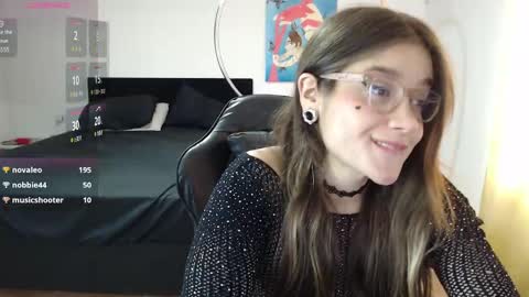 Snapshot of dearlilith6666 chatting on 03.05.25 dearlilith6666 online show from 03.05.25