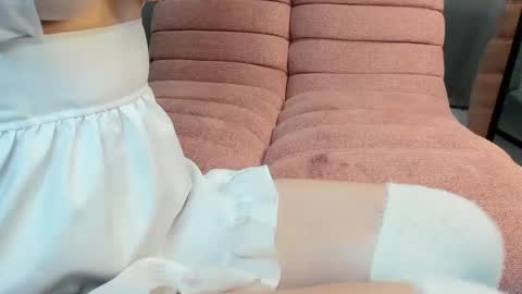 Snapshot of dearly_emily chatting on 02.02.25 Emily GMT2 Mon 10 AM - 4 PM Wed 10 AM - 4 PM Thu 10 AM - 4 PM Fri 10 AM - 4 PM Sat 10 AM - 4 PM online show from 02.02.25